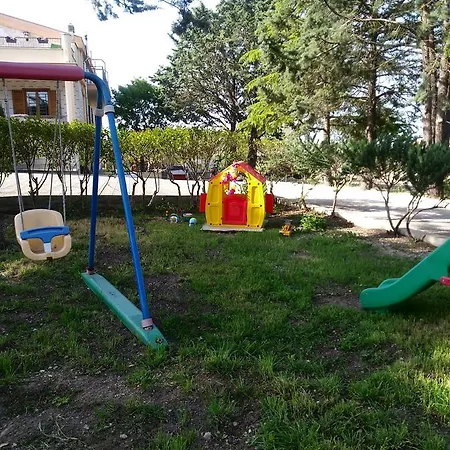 B&B Cristina 알타무라